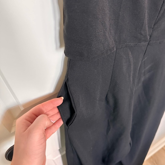 Black jumpsuit with pockets - Picture 6 of 11